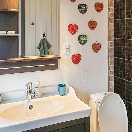 Vakantiehuis Pet Friendly In With Kitchen