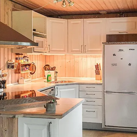 Vakantiehuis Pet Friendly In With Kitchen
